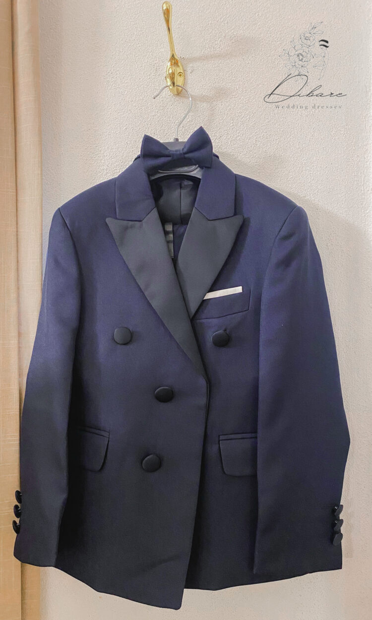 D9E313AF 25BD 430E B63F C64E4953F4D5